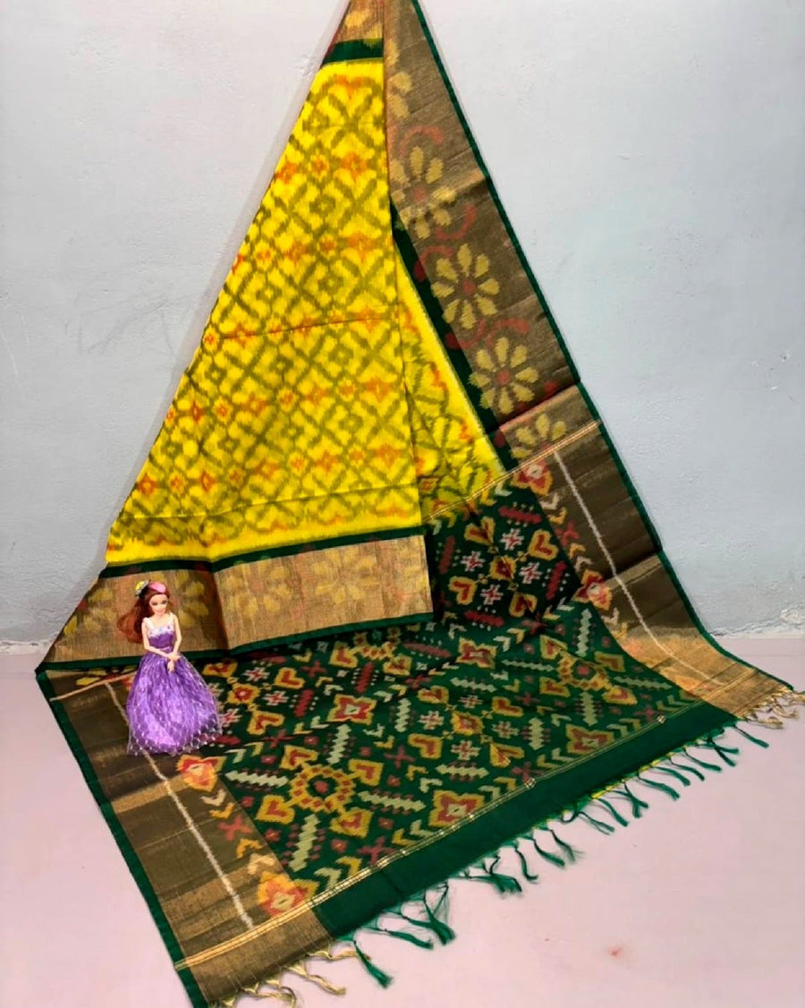 Pochampalli Ikkat Dolla Silk Saree
